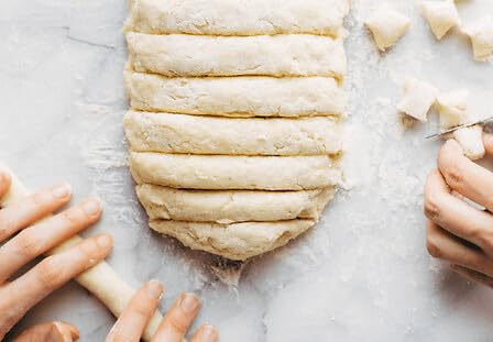 WONDERBOX – Experience Gift – Foodie Masterclass – 1 Cooking, Baking or Tasting Class led by a Chef - Find Original Gift