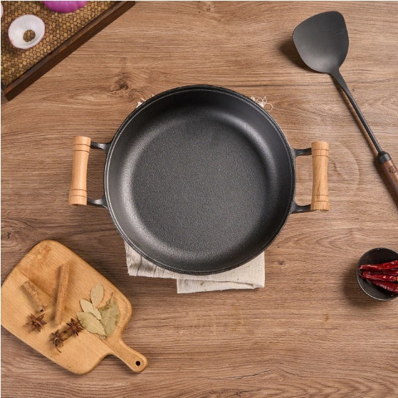 11.8-in. Pancake Griddle with Wooden Handle, Cast Iron Skillet, Uncoated Pan For Home, Thickened Non-Stick Skillet, Multi-Purpose Skillet with Wire Balls
