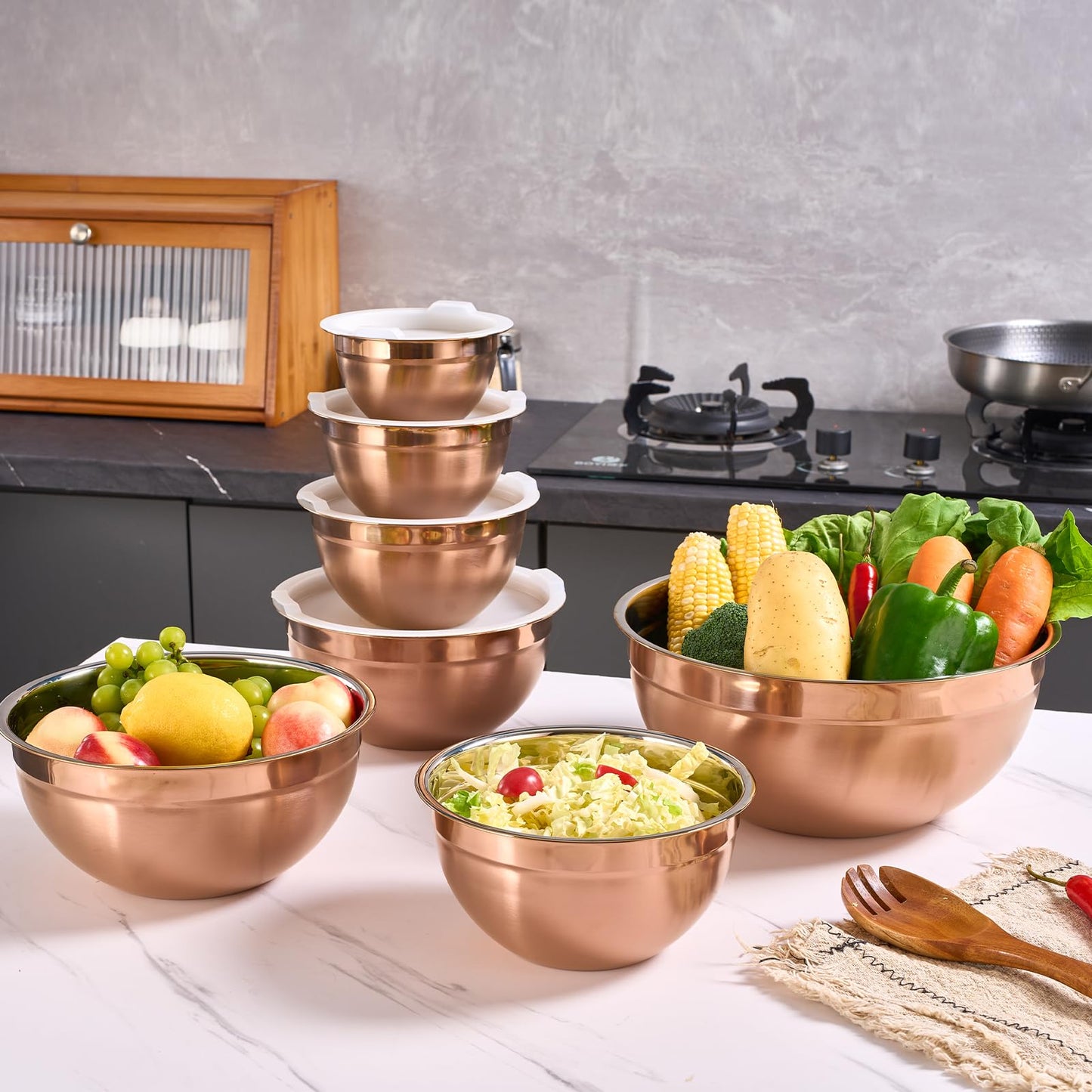 Moxinox Rose Gold Mixing Bowls with Airtight Lids, Stainless Steel Nesting Mixing Bowls Set of 7, Ideal for Baking, Prepping and Serving Food, Size 7, 3.6, 2.7, 2.1, 1.5, 1.1,0.8 QT, Stackable Design