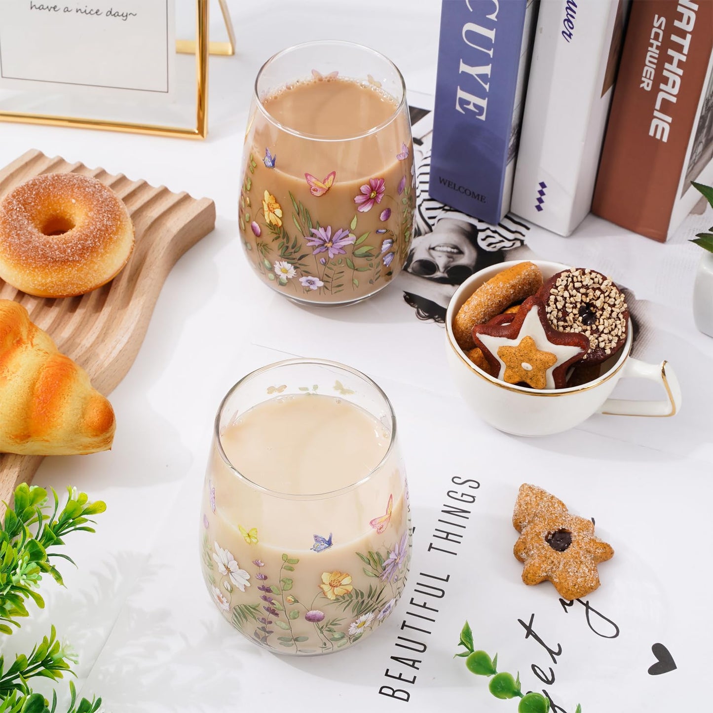 Whaline 2Pcs Spring Stemless Wine Glasses 17oz Watercolor Floral Butterfly Drinking Glasses Wild Flower Tumbler Cups for Party Supplies Gifts