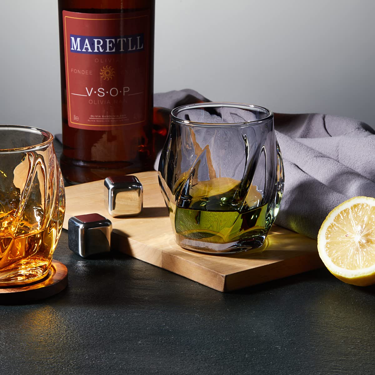 ANBFF Whiskey Glasses Set of 2, Rocks Glass, 8.5 OZ Drinking Glasses, Creative Twisted Crystal Old Fashioned Cocktail Glass Tumbler for Bourbon, Scotch, Tequila, Cognac, Rum