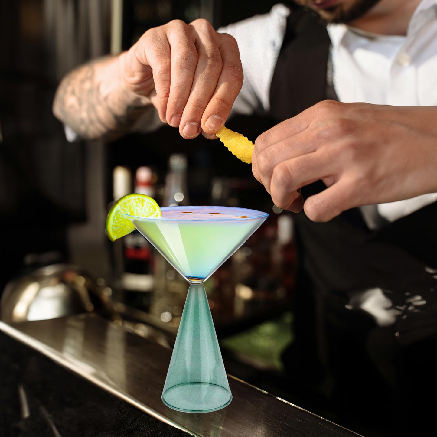 Gusto Buono 8.4oz Martini Glasses – Set of 4 Drinkware with Sea Green Stem Geometric Design | Heat-Resistant, Dishwasher & Microwave Safe | Perfect for Martinis, Cocktails, Home, Parties, & Gifts