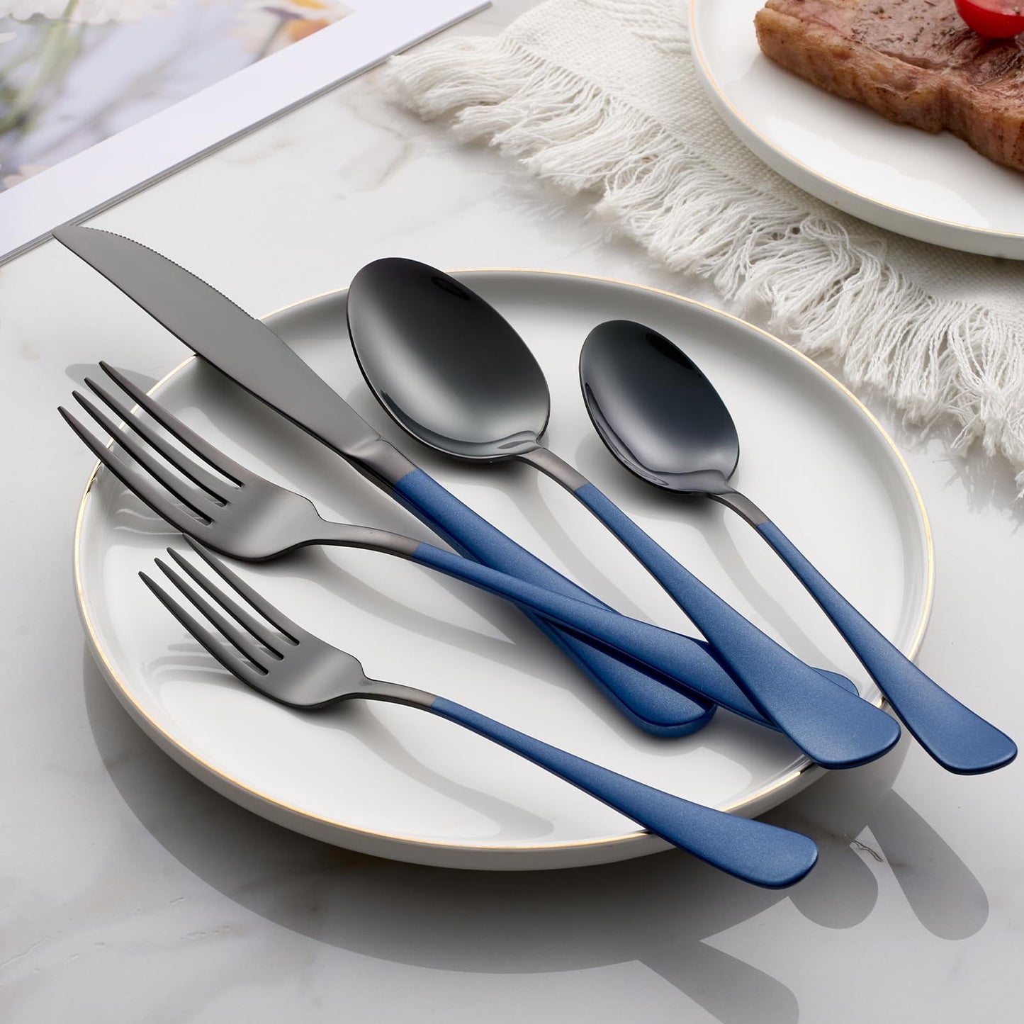 Black and Blue 20-Piece Silverware Set 18/0 Stainless Steel Flatware Sapphire Blue Handle Cutlery Set Service for 4 Dinner Knives Forks Spoons Set Mirror Finish Dishwasher Safe
