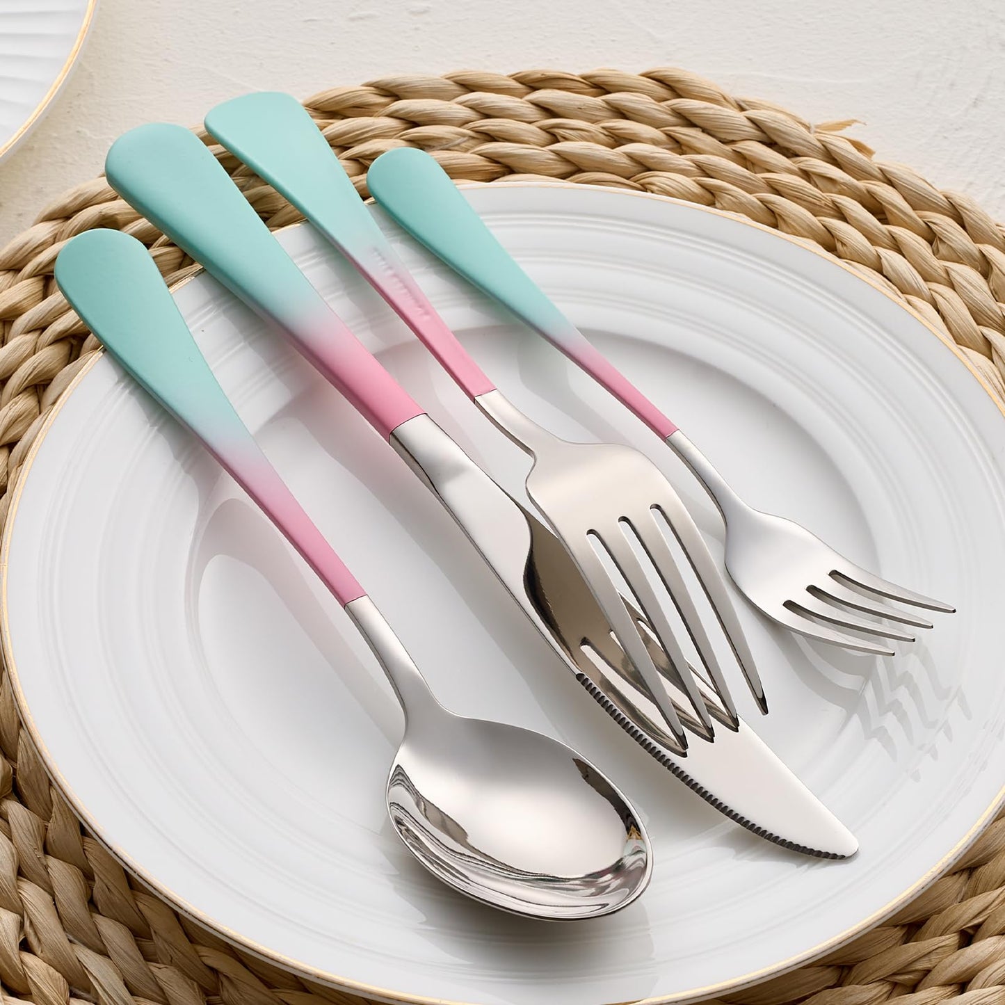 Unique Pink and Aqua 20-Piece Silverware Set 18/0 Stainless Steel Flatware Pink and Green Handle Cutlery Set Service for 4 Fork Knife Spoon Set Mirror Finish Dishwasher Safe