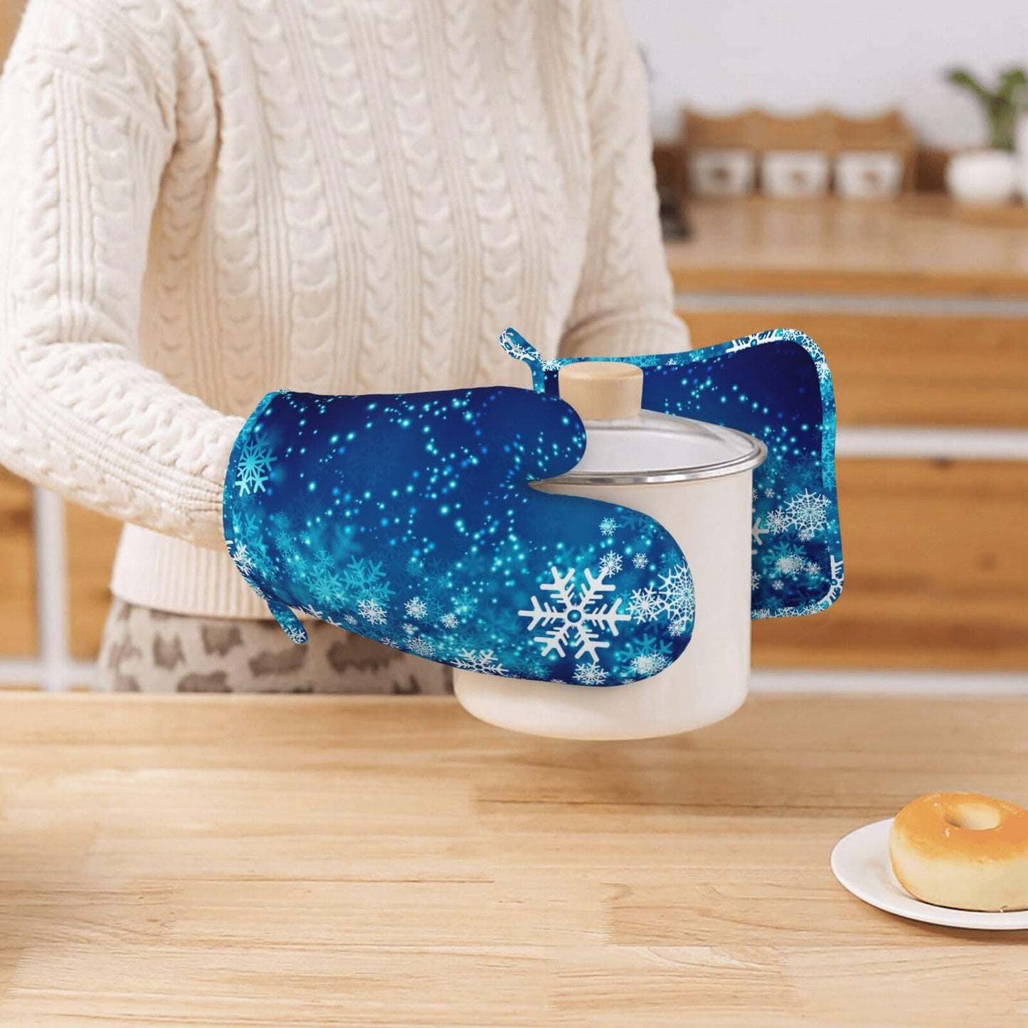 Oven Mitts and Pot Holders Blue Snowflake Winter Christmas Silicone Kitchen Accessories Set of 4 Heat Resistant Long Gloves Potholder Non-Slip Grip for Chef Cooking Baking Grilling BBQ