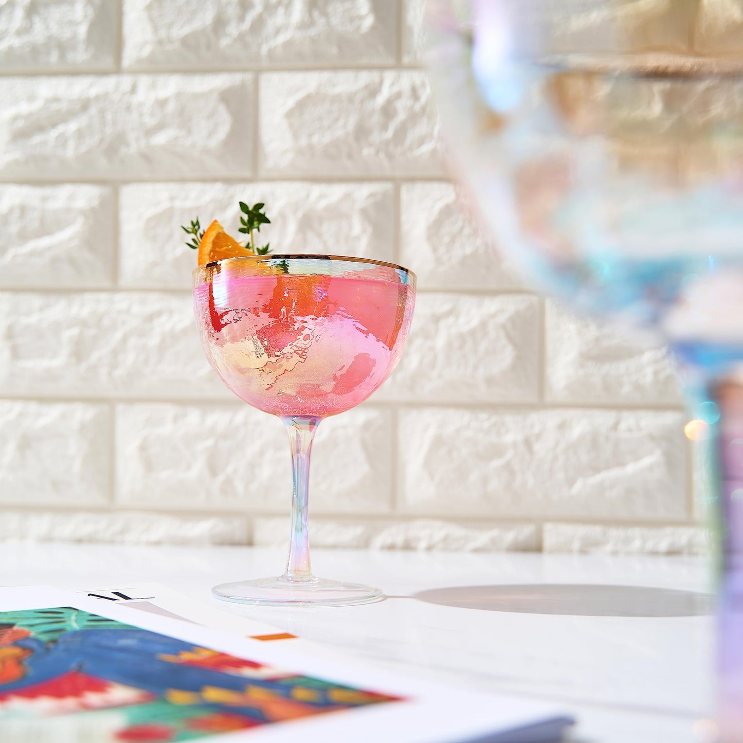 Festive Lustered Iridescent Hammered Coupe Glasses - Set of 2 - Gold Rim 8 5oz Colorful Champagne Glasses - Anniversaries, Birthday Gift, Cocktail Party Radiance - Water, Wine, Cosmopolitan, Barware