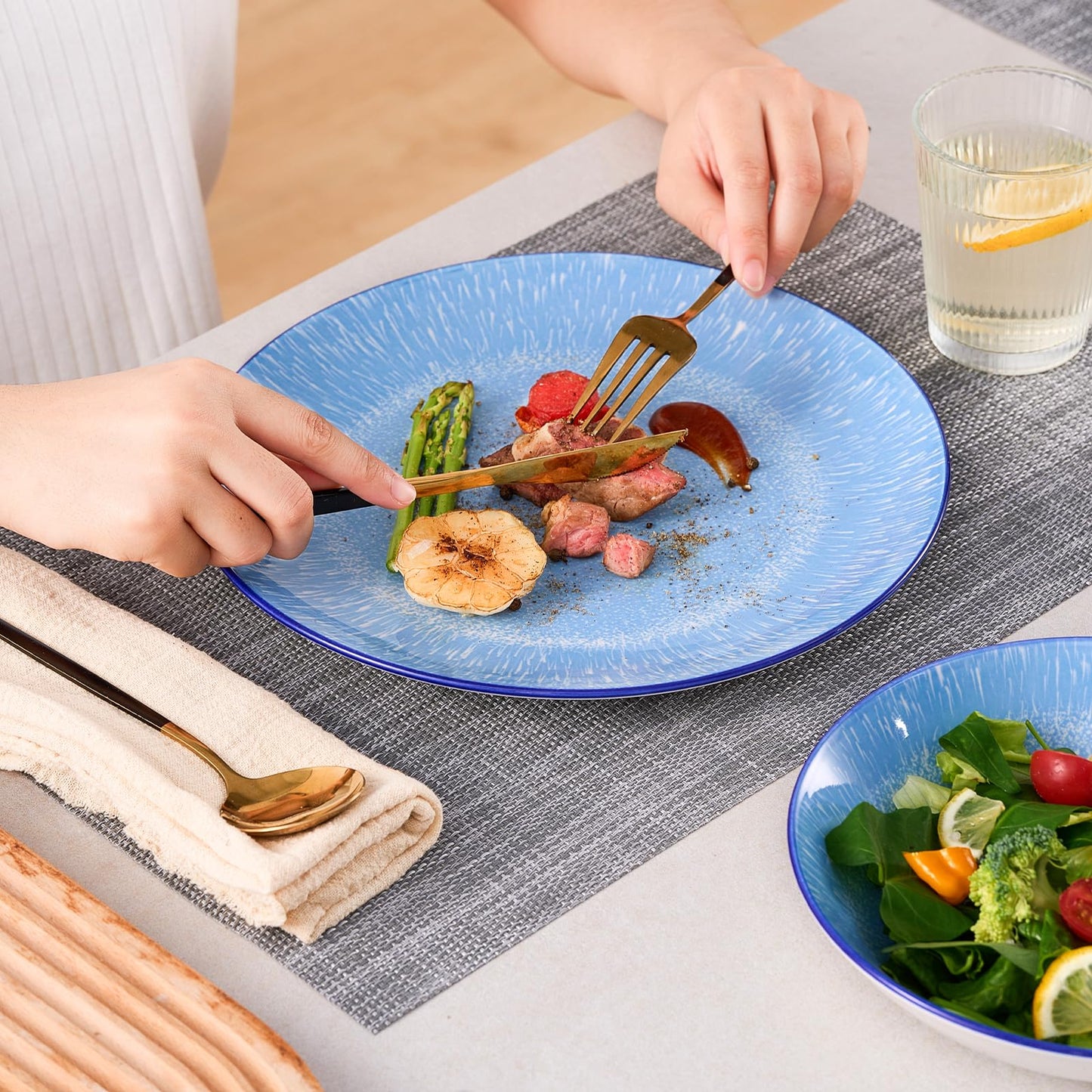 Bestone Plates and Bowls Sets,12 Pieces Round Porcelain Dinnerware Sets,Dishes, Plates, Dishware Sets,Chip Resistant Ceramic Dish Set Dining Dinner Ware Service for 4,New Blue