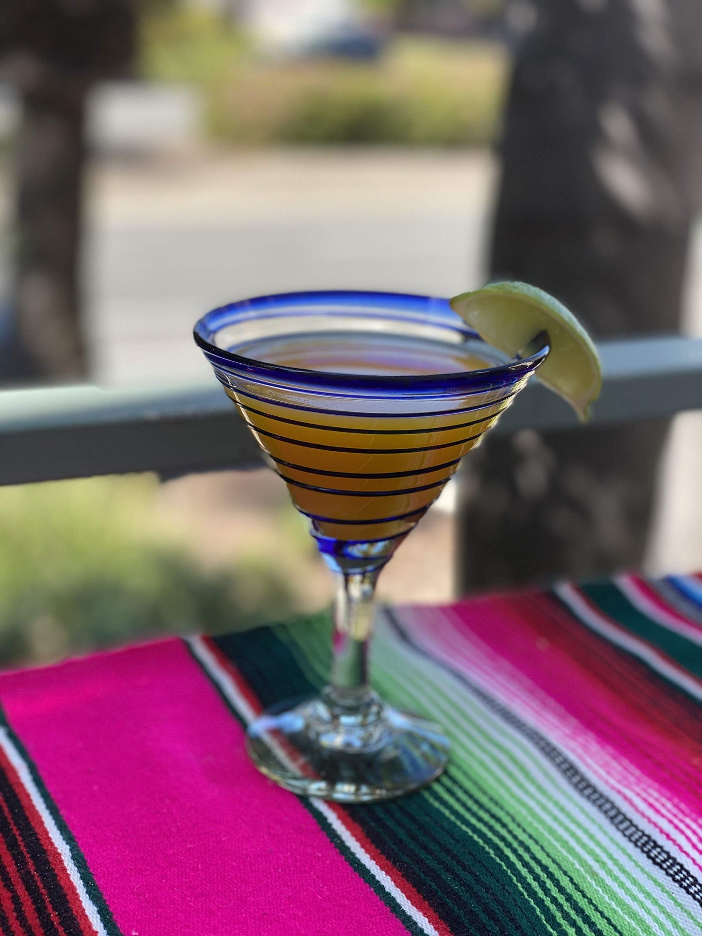 Mexican Hand Blown Glass – Set of 4 Hand Blown Modern Margarita Glasses - Blue Spiral (12 oz)