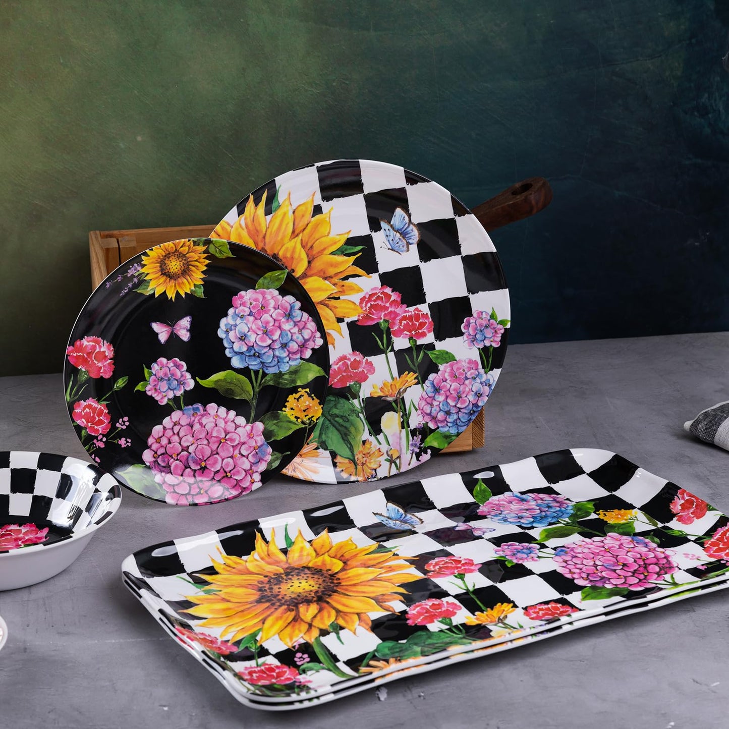 Black Plaid and Floral Rectangular Melamine Sunflower Serving Tray, 2-Piece Hydrangea Serving Platter Set, 17.5" x 10" Colorful Trays/Platters Sets for Outdoor and Indoor Dining and Entertaining Parties, Black Plaid