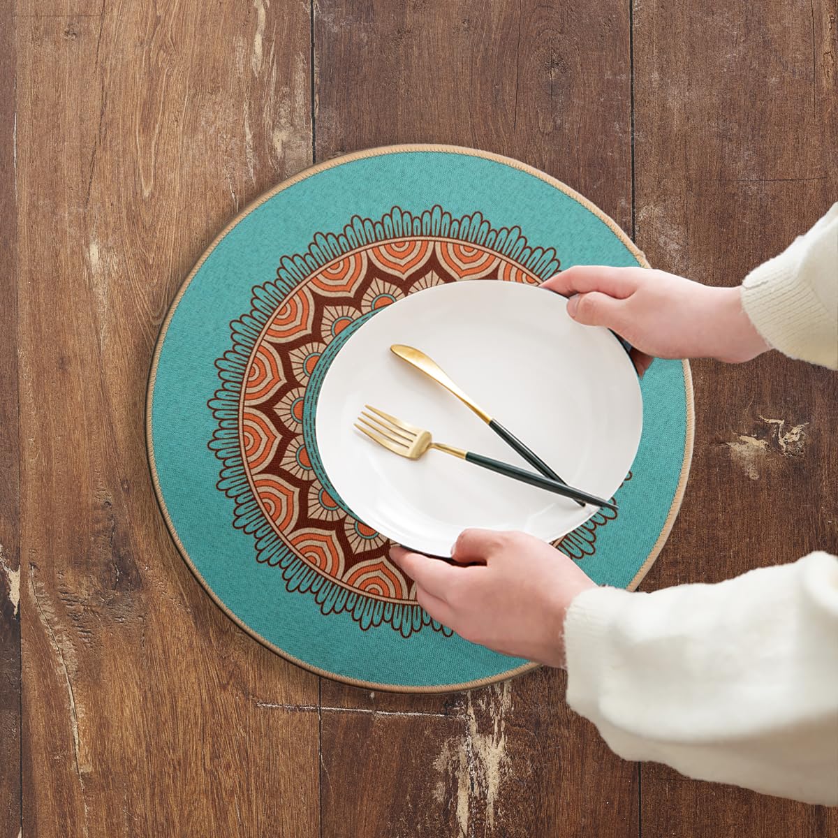PIGCHCY Round Boho Placemats Set of 6, Rubber Heat Resistant Tabel Mats, Waterproof Washable Placemat for Dining Table Decoration (Teal)