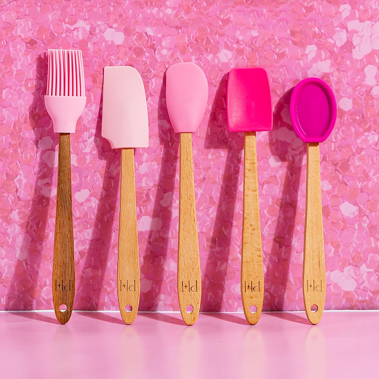 Paris Hilton Mini Silicone Spatula Set, Heat Resistant Kitchen Utensils Tool Set includes Mini rounded spatula, pointed spatula, spoon, all-purpose spatula and basting brush, 5-Piece, Pink