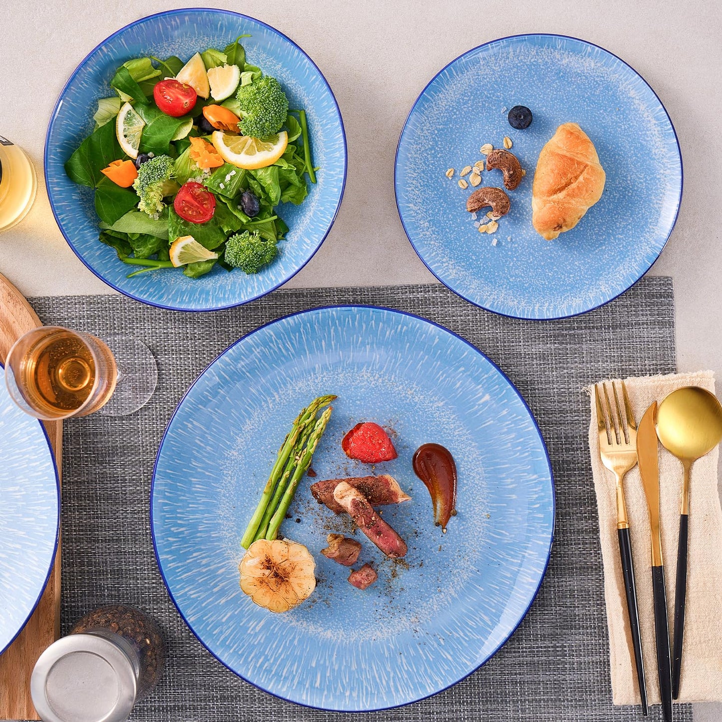 Bestone Plates and Bowls Sets,12 Pieces Round Porcelain Dinnerware Sets,Dishes, Plates, Dishware Sets,Chip Resistant Ceramic Dish Set Dining Dinner Ware Service for 4,New Blue