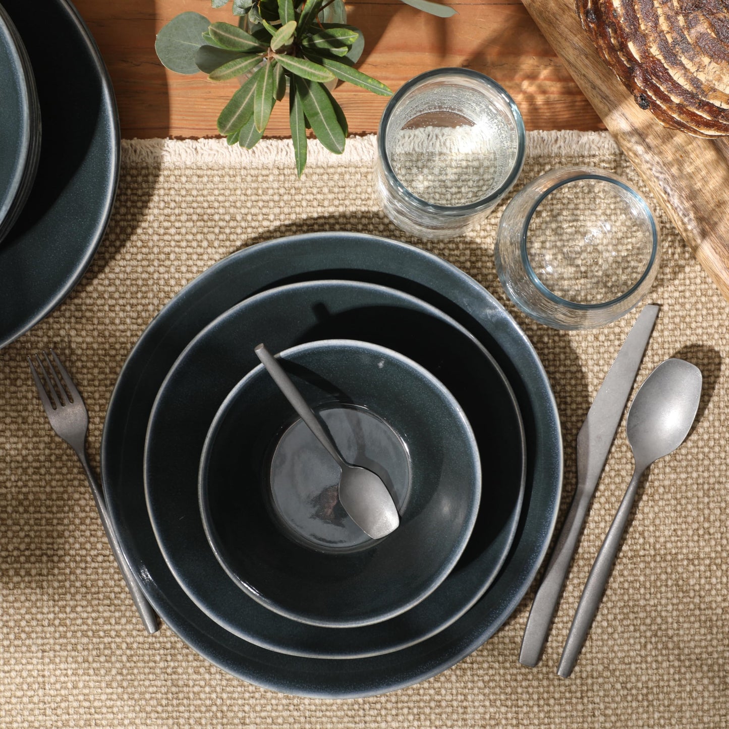 Bloomhouse - Oprah's Favorite Things - Montecito Breeze 16 Piece (Service for 4) Double Plates and Bowls Stoneware Reactive Glaze Dinnerware Set - Laguna Dawn