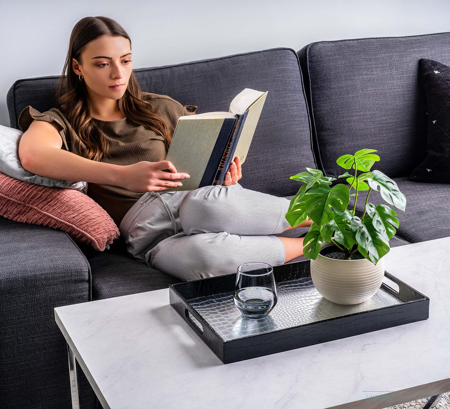 Home Redefined 18"x12" Silver & Black Glossy Crocodile Faux Leather Serving Tray Beautiful Modern Elegant Decorative Tray with Handles Ottoman Coffee Table Tray for All Occasion's