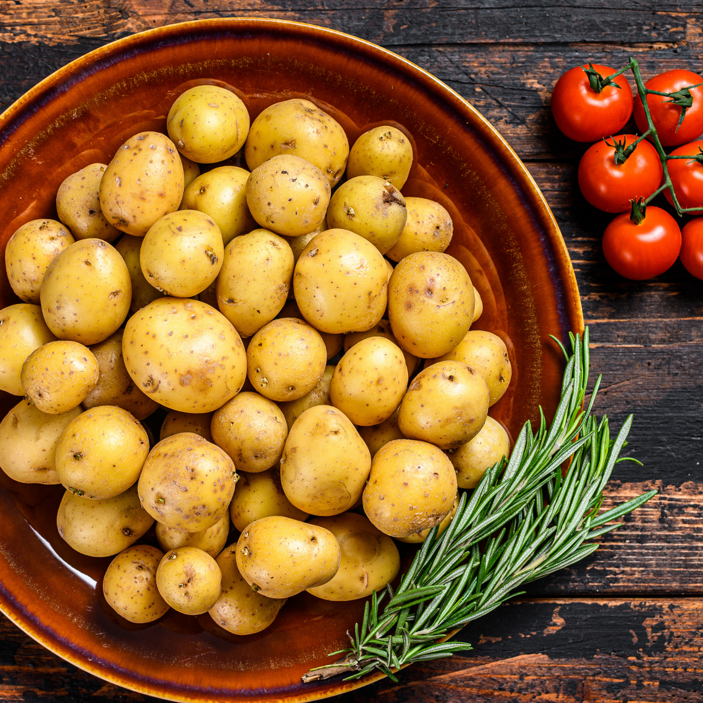 Party Grill with 8 Raclette Cheese Pans - Social Dining at its Best
