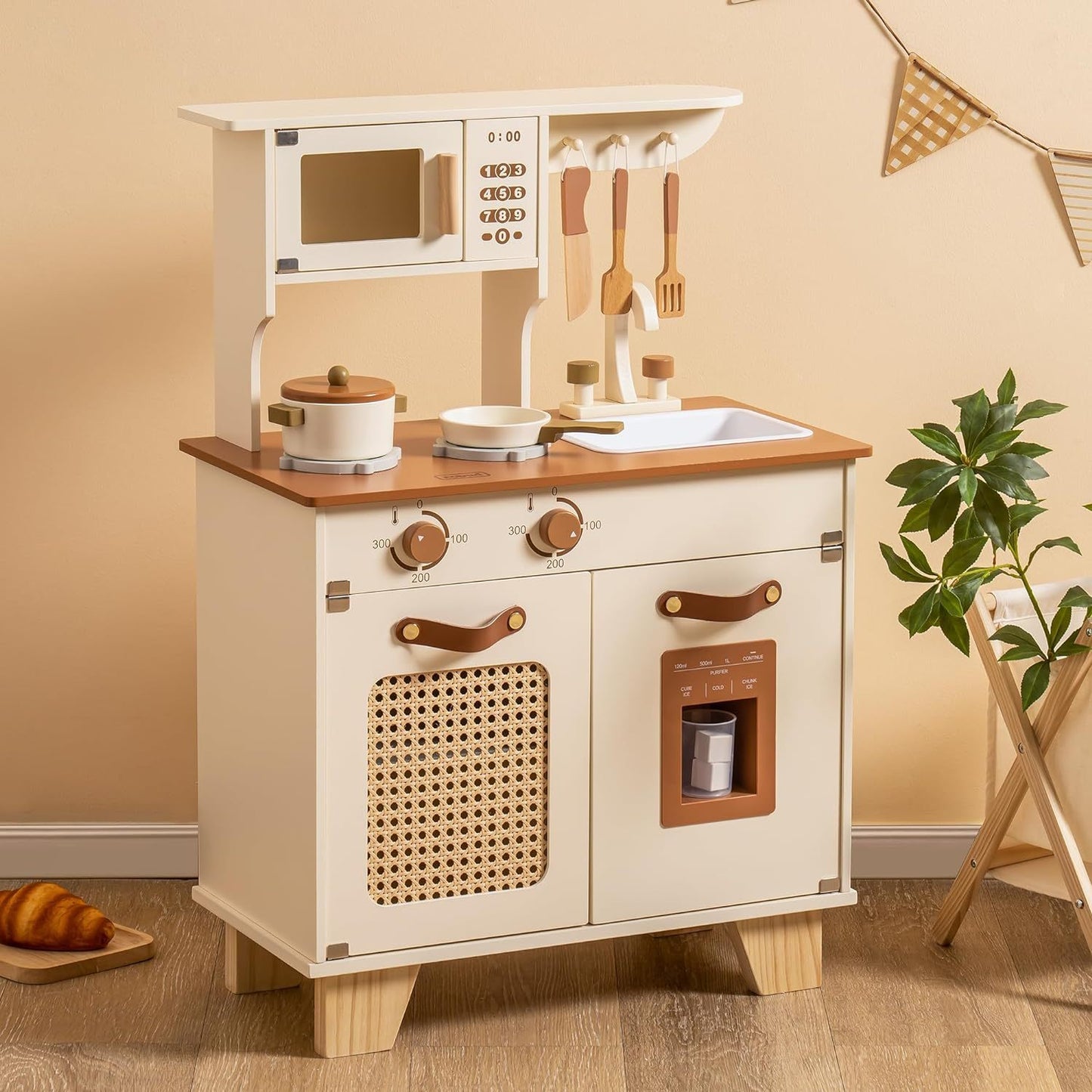 Wooden Play Kitchen with Pretend Ice Cube Dispenser for Toddlers Aged 3 and Up