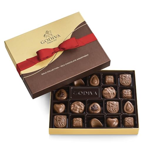 Godiva Chocolatier Chocolate Gift Box, Creamy MIlk Chocolates for Loved Ones, Gourmet Box of Chocolate for Gift Basket, Candy Variety Pack, 18 Pieces